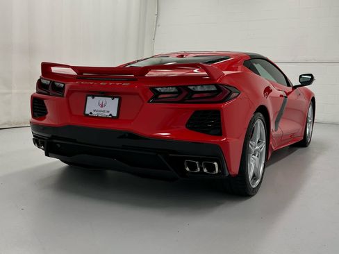 Used 2021 Chevrolet Corvette Stingray Premium Cpe w/ Z51 Performance Package RWD image 6