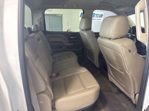 Used 2014 GMC Sierra 1500 SLT w/ Suspension Package, Off-Road AWD/4WD image 26