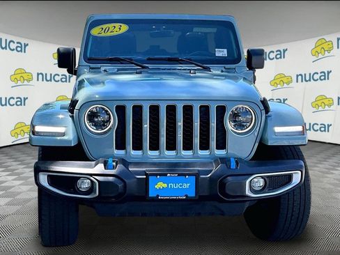 Used 2023 Jeep Wrangler Unlimited Sahara AWD/4WD image 2