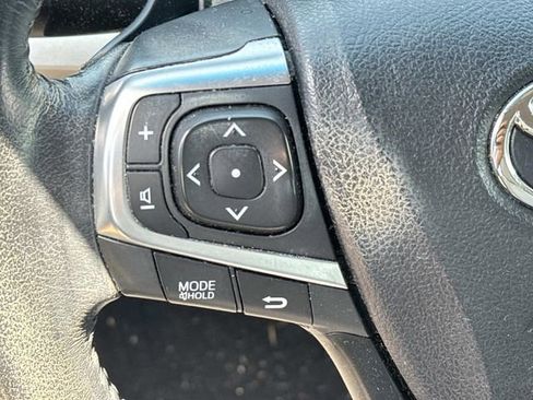 Used 2016 Toyota Camry SE image 28