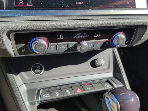 New 2025 Audi Q3 2.0T Premium Plus image 6