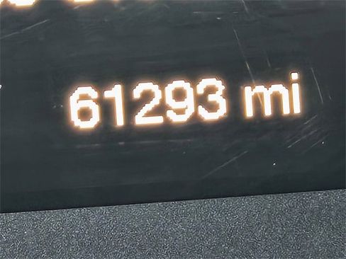 Used 2017 Chrysler 200 Limited Platinum w/ Comfort & Convenience Group image 24