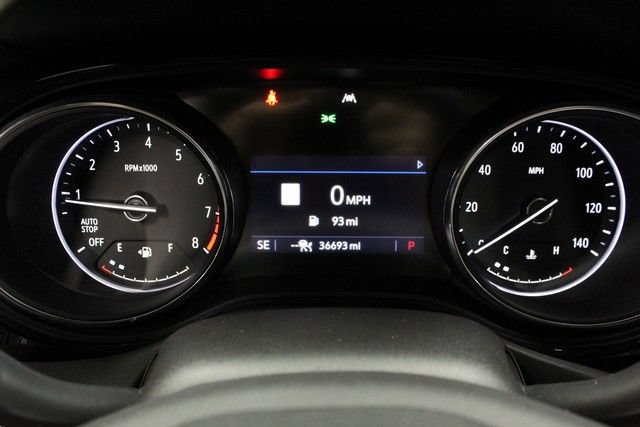 Used 2023 Buick Encore GX Essence w/ Advanced Technology Package FWD image 27