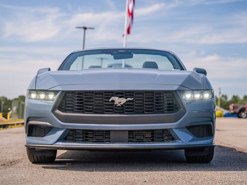 New 2025 Ford Mustang Premium image 4