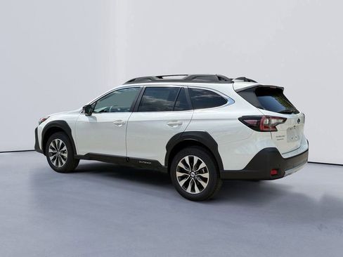 New 2025 Subaru Outback Limited image 5