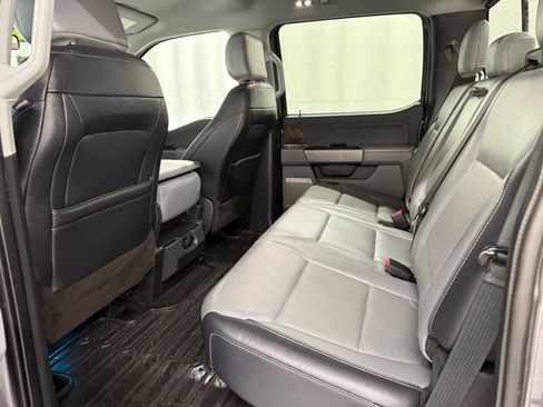 Used 2021 Ford F150 Lariat AWD/4WD image 9