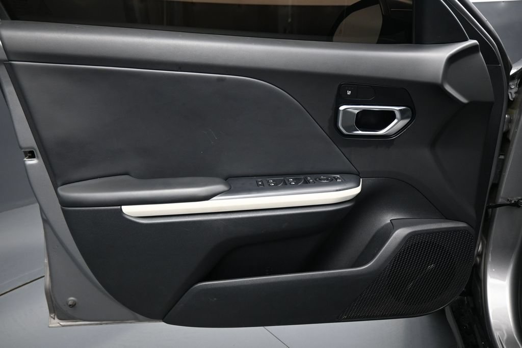 Used 2025 Kia K4 GT-Line FWD image 10