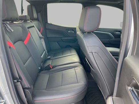 Used 2024 Chevrolet Colorado Z71 w/ Z71 Convenience Package 2 image 37