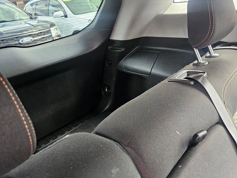 Used 2018 GMC Terrain SLE w/ Driver Convenience Package FWD image 10
