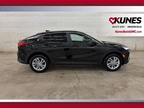 New 2026 Buick Envista Sport Touring w/ Convenience I Package FWD image 2