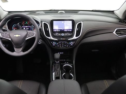 Used 2024 Chevrolet Equinox Premier AWD/4WD image 20