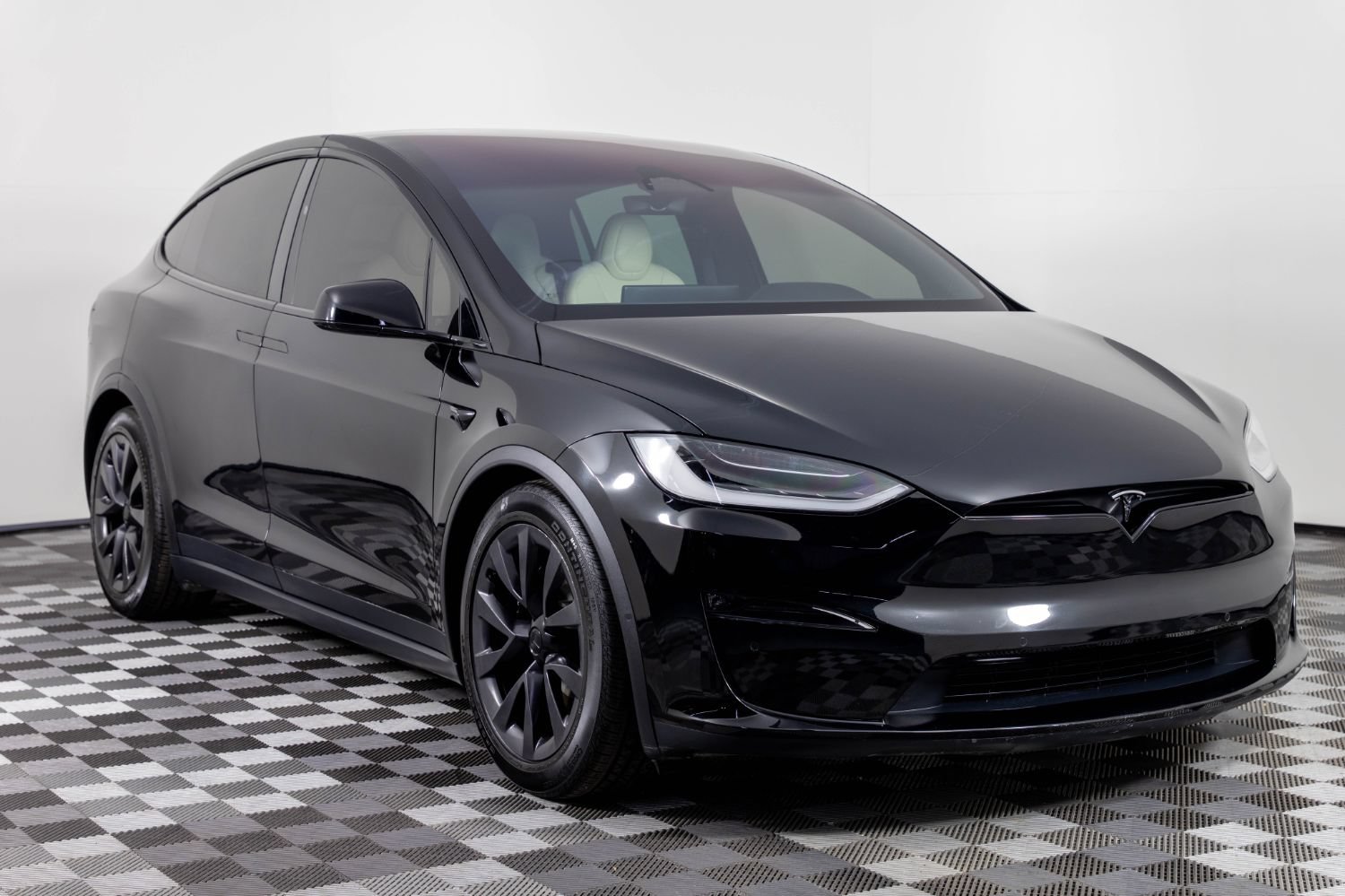 Used 2023 Tesla Model X Plaid AWD/4WD image 11