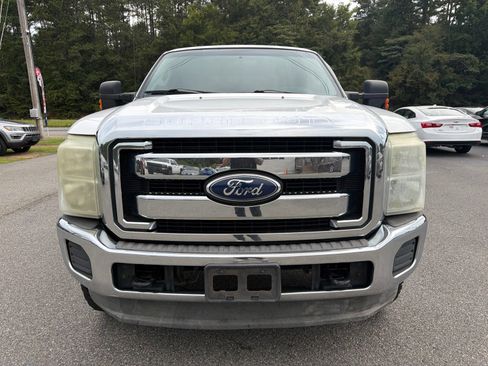 Used 2012 Ford F250 XL w/ PWR Equipment Group AWD/4WD image 2