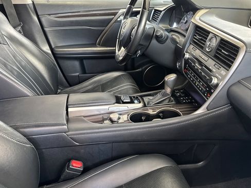 Used 2019 Lexus RX 350L Luxury w/ Accessory Package AWD/4WD image 20