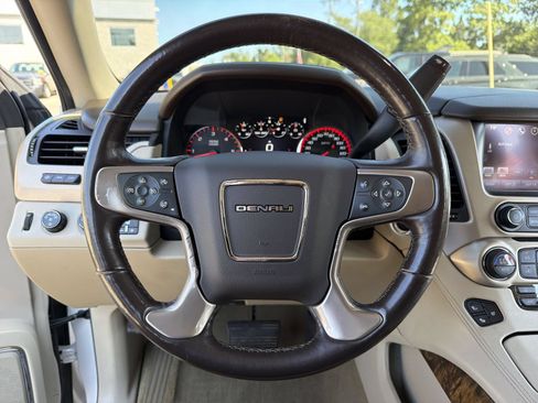 Used 2016 GMC Yukon XL Denali w/ Open Road Package AWD/4WD image 26