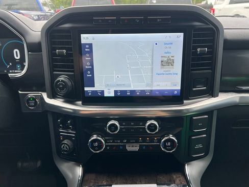 Used 2021 Ford F150 Lariat w/ Equipment Group 502A High AWD/4WD image 28