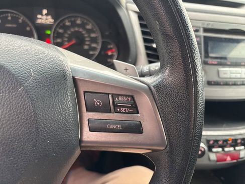 Used 2013 Subaru Outback 2.5i image 17