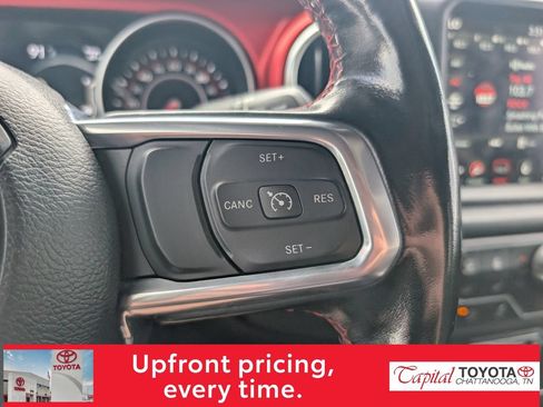 Used 2021 Jeep Gladiator Rubicon AWD/4WD image 16