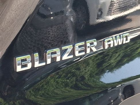 Used 2022 Chevrolet Blazer LT AWD/4WD image 31