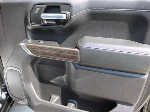 Used 2019 Chevrolet Silverado 1500 LT w/ All-Star Edition image 22