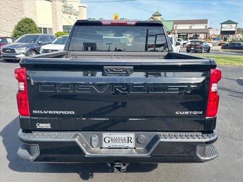 Used 2023 Chevrolet Silverado 1500 Custom AWD/4WD image 4