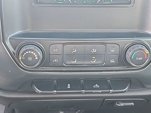 Used 2019 Chevrolet Silverado 1500 LT image 5