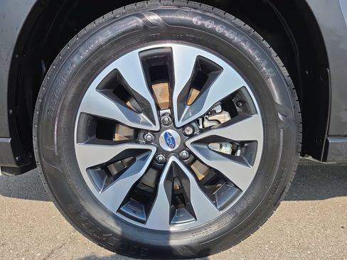 Used 2024 Subaru Outback Limited AWD/4WD image 17