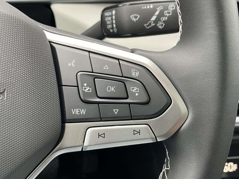 New 2026 Volkswagen Taos SEL AWD/4WD image 20