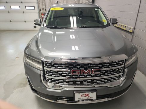 Used 2020 GMC Acadia Denali w/ LPO, Floor Liner Package image 6