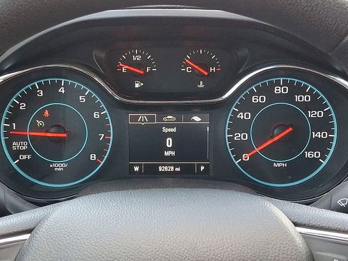 Used 2017 Chevrolet Cruze LT image 20