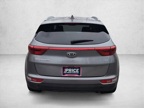 Used 2017 Kia Sportage EX image 6