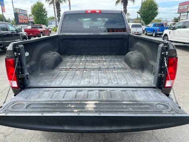 Used 2015 RAM 2500 Tradesman w/ Popular Equipment Group AWD/4WD image 10