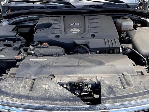 Used 2017 Nissan Armada SL image 10