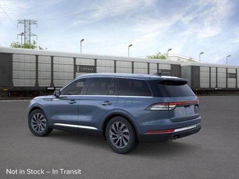 New 2026 Lincoln Aviator AWD image 4