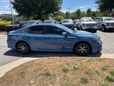 Used 2023 Toyota Camry SE FWD image 6