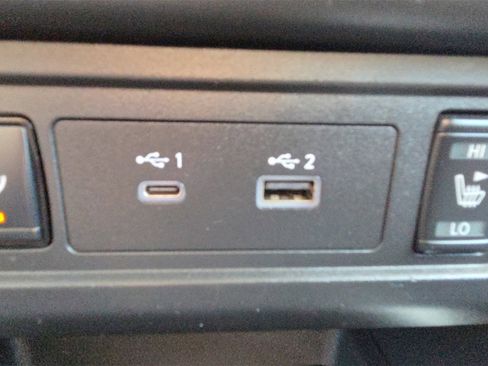 Used 2022 Nissan Frontier SV image 33