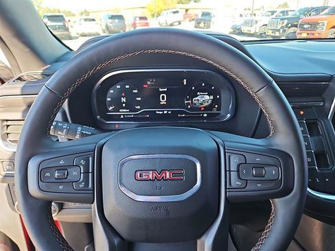 Used 2024 GMC Yukon AT4 w/ AT4 Premium Plus Package image 17