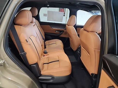 New 2025 MAZDA CX-70 3.3 Turbo S w/ Premium Plus image 16