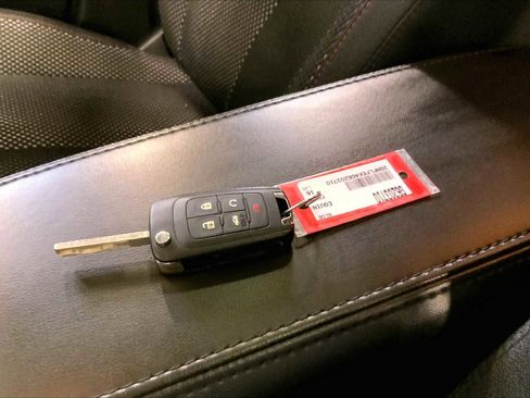 Used 2016 Chevrolet Equinox LT image 14