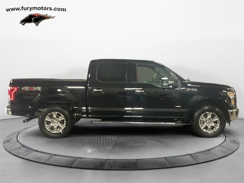 Used 2017 Ford F150 XLT w/ Equipment Group 302A Luxury image 7