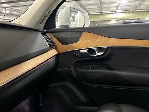 Used 2023 Volvo XC90 B6 Plus w/ Protection Package Premier AWD/4WD image 20