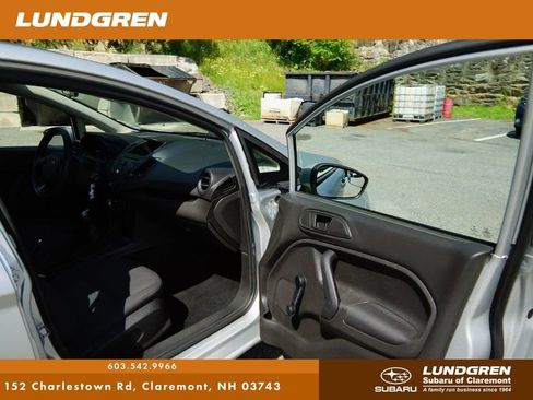Used 2014 Ford Fiesta S FWD image 8