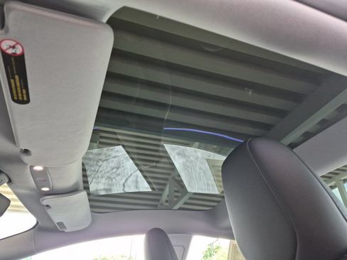 Used 2025 Tesla Model 3 Long Range RWD image 15