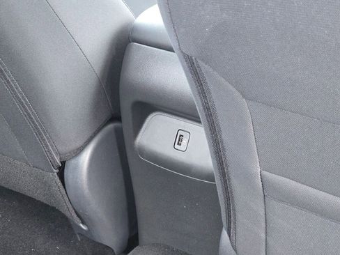 Used 2025 Nissan Sentra SV image 11