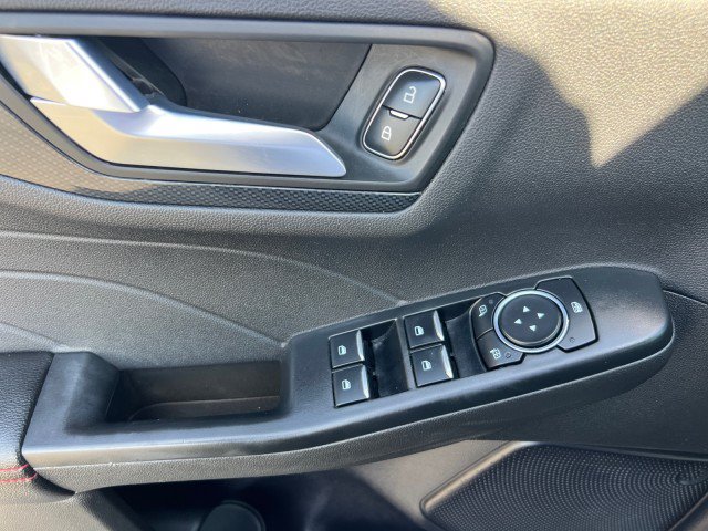 Certified 2024 Ford Escape ST-Line AWD/4WD image 10