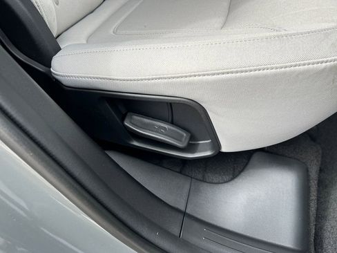 New 2026 Hyundai Tucson SE image 22