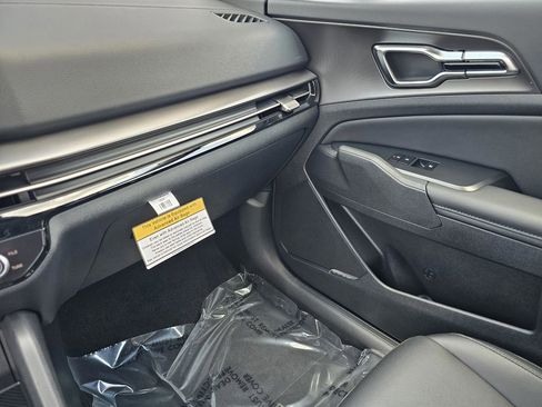 New 2026 Kia Sportage SX image 25