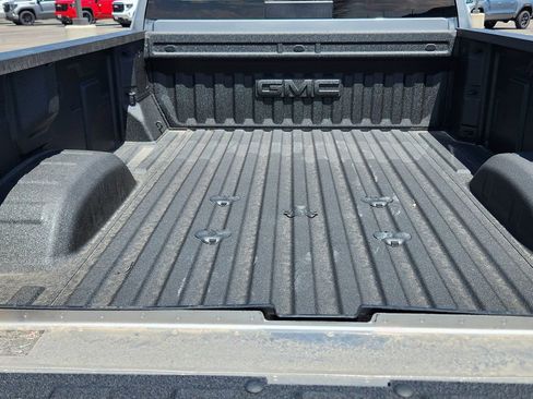 New 2025 GMC Sierra 3500 Denali Ultimate image 22