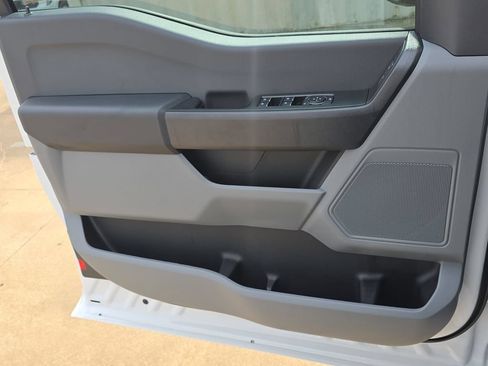 New 2026 Ford F350 XL w/ XL Driver Assist Package RWD image 25