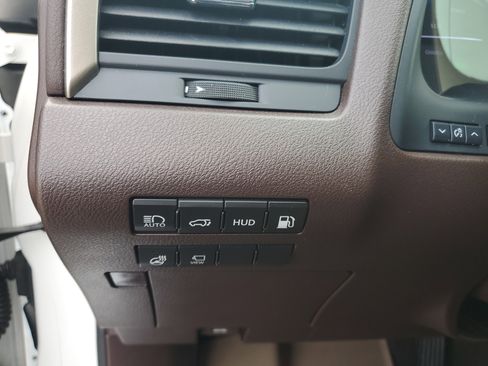 Used 2019 Lexus RX 450h AWD w/ Navigation Package image 22